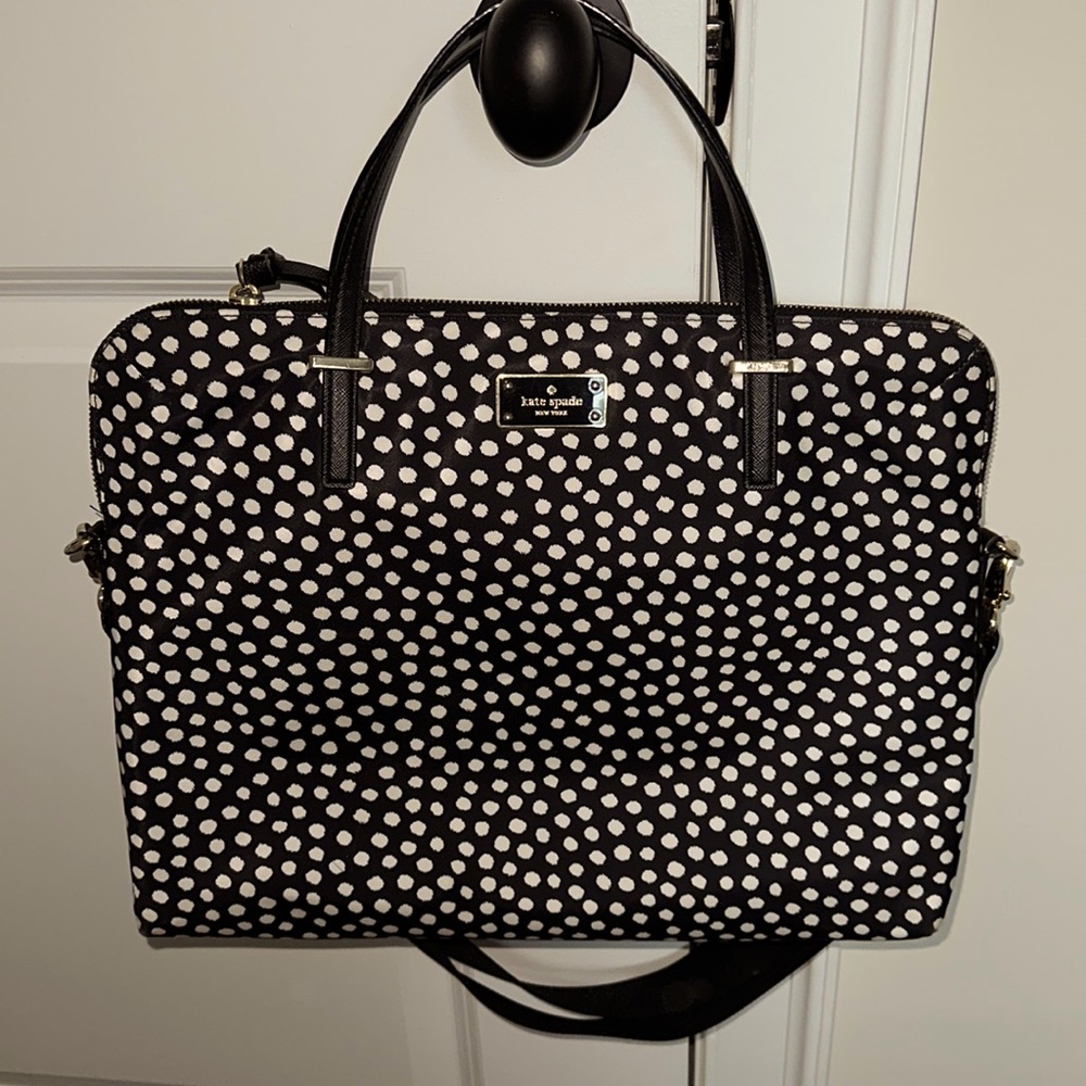 Kate Spade ♠️ poka dot laptop bag. EXCELLENT condition